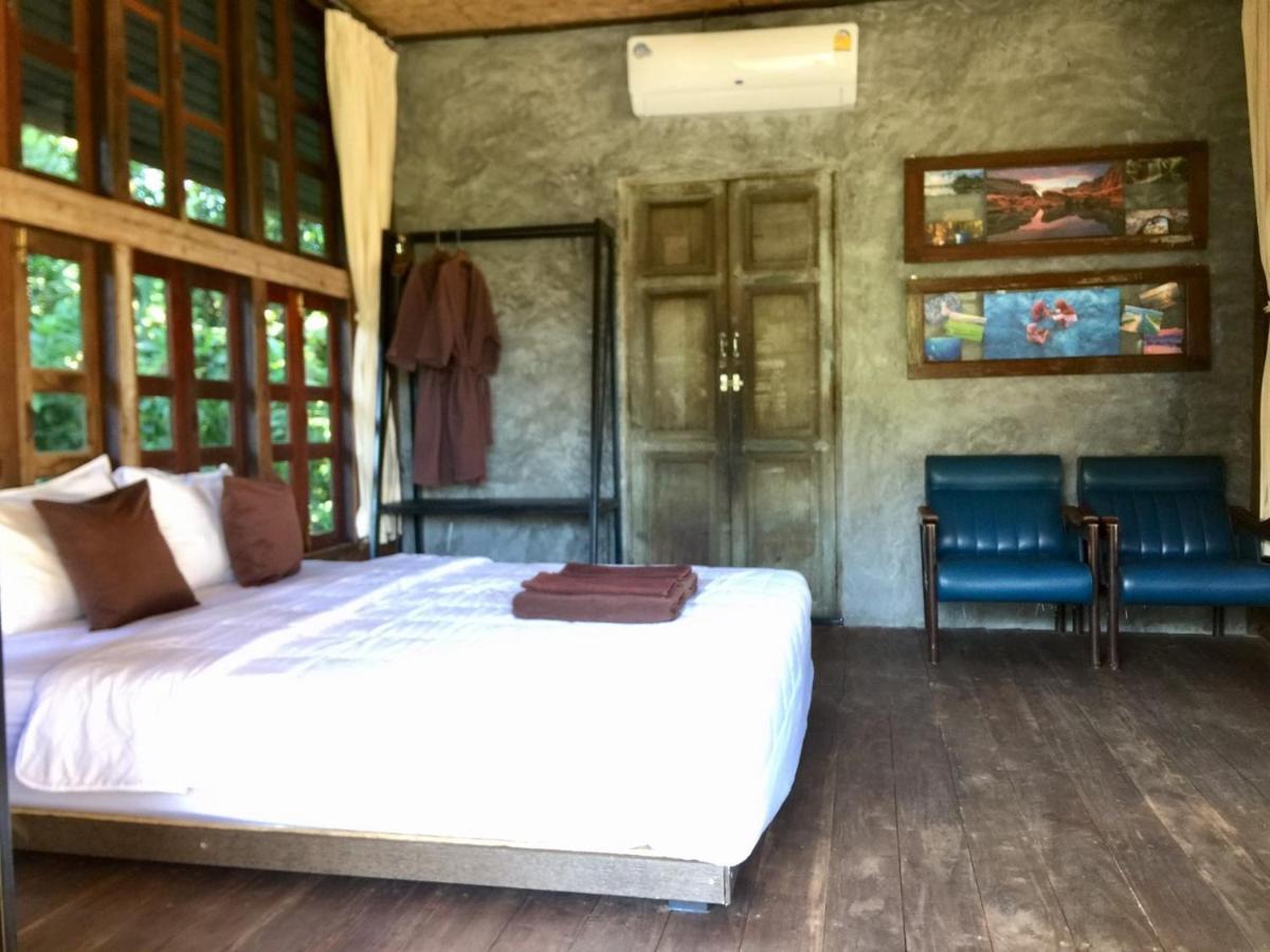 Phayam Valley Homestay Koh Phayam Esterno foto