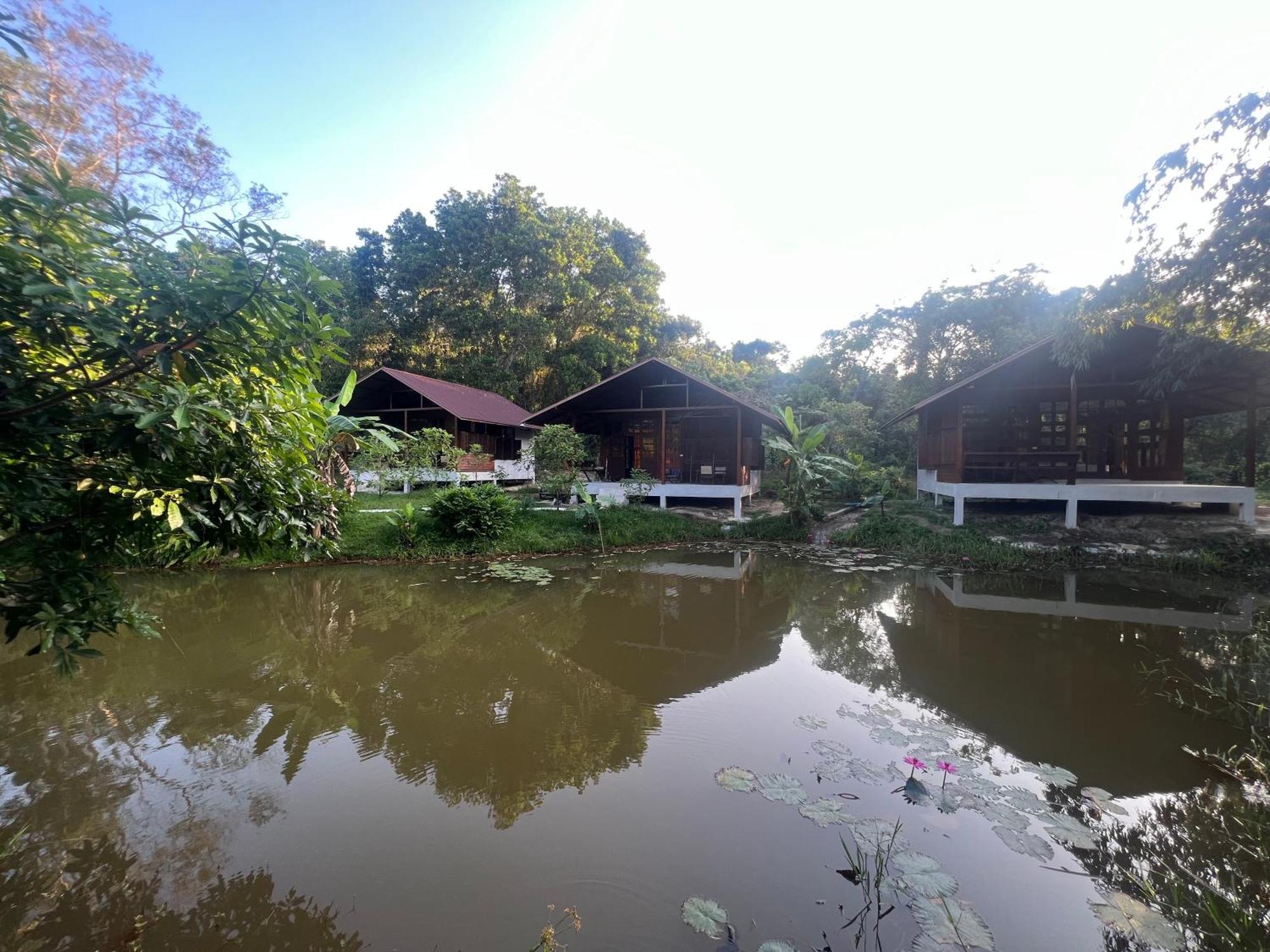 Phayam Valley Homestay Koh Phayam Esterno foto
